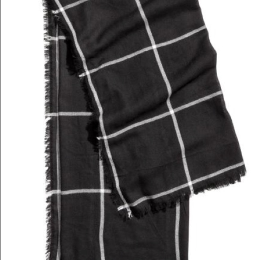 Checked scarf - Picture 5 of 5